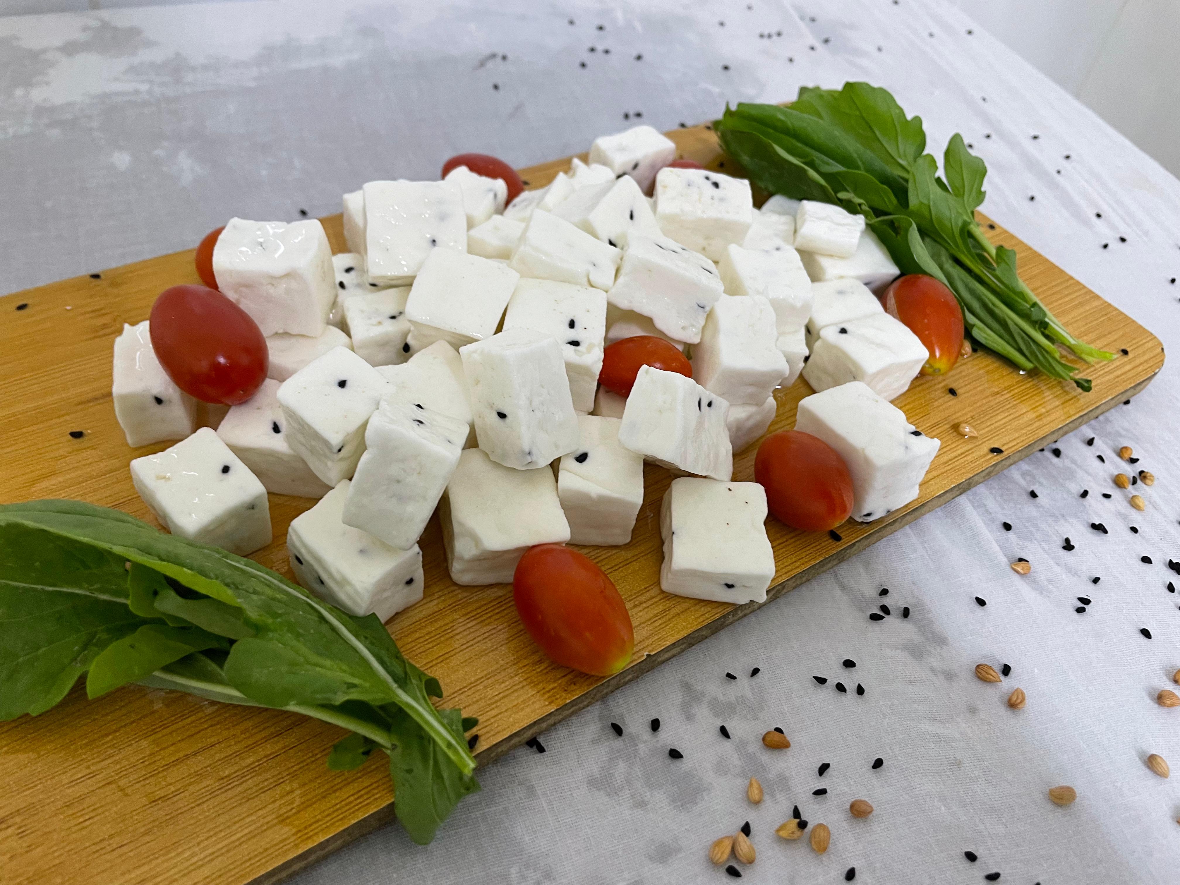 Cheese Boiled in Natural Muhlab and Nigella Seed